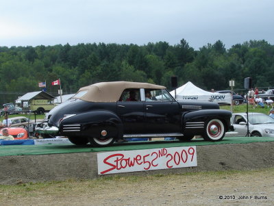 1941 Cadillac Deluxe Convertible Sedan