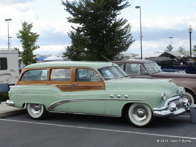 1952 Buick Super Estate Wagon