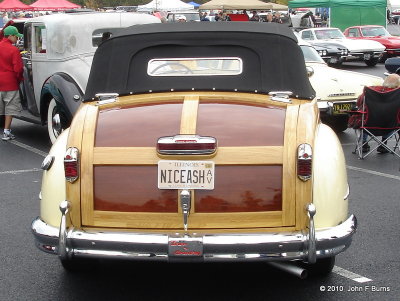 1947 Chryslet Town & Country Convertible