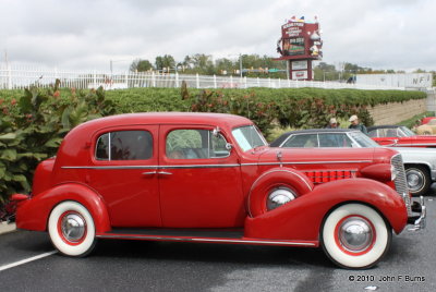 1936 Cadillac Series 75 Town Sedan
