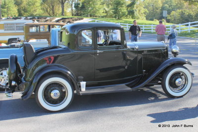 1932 Ford V8 5 Window Coupe