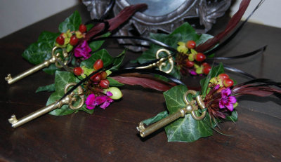 gentlemen boutonnieres