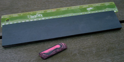 #134 Black & Pink Paper