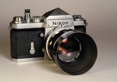 Nikon_F_sm.jpg