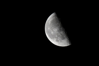 3_2009_moon.jpg