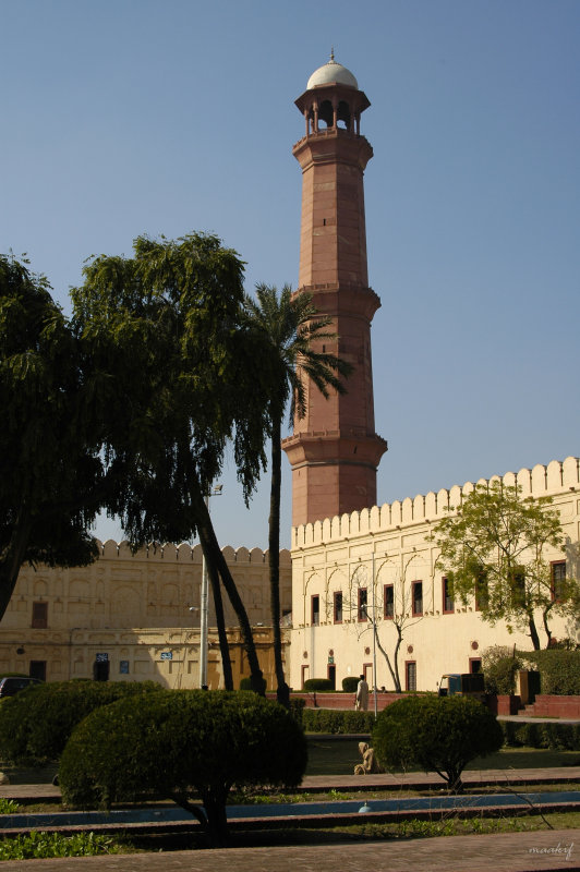 Badshahi Mosque