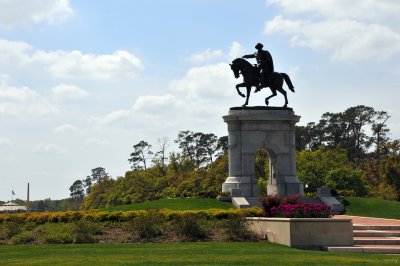 Herman Park - Sam Houston Statue