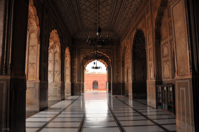 Badshahi Masjid