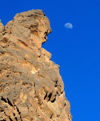 Moon, Column in Titus Canyon
