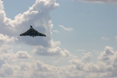 XH558 - Vulcan 034.jpg