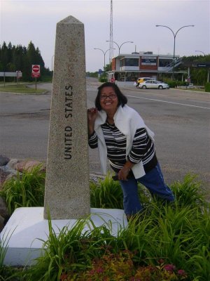 Mama @ US & Canadian border