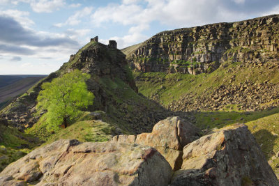 Alport Castles