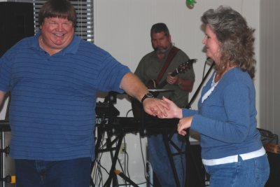 Danny and Lisa dancing