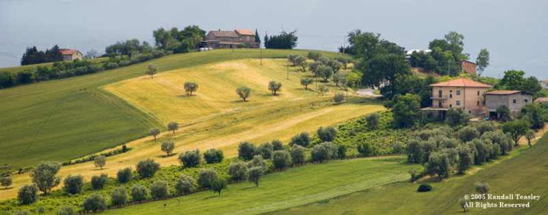 Marche-View-from-Corinaldo-02