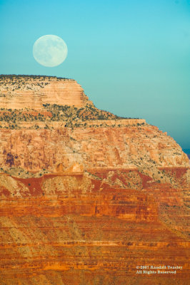 Grand-Canyon-moonrise-01