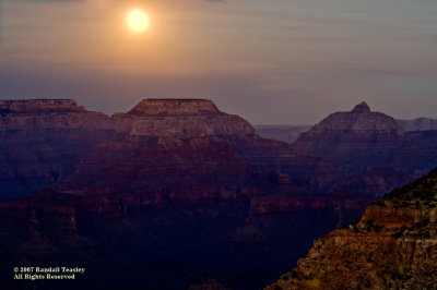 Grand-Canyon-Moonrise-03