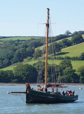 Boat on the River Dart.jpg