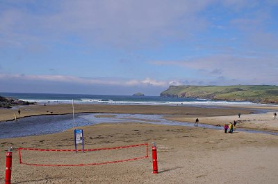 Polzeath Beach.jpg