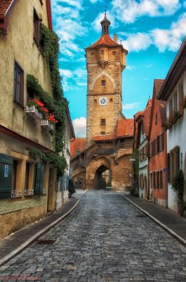Rothenberg Walled city 2
