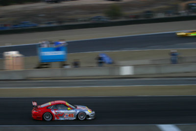 Flying Lizard Porsche braking for T2