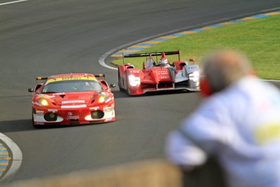 AF Corse Ferrari and Audi R15 in the Esses