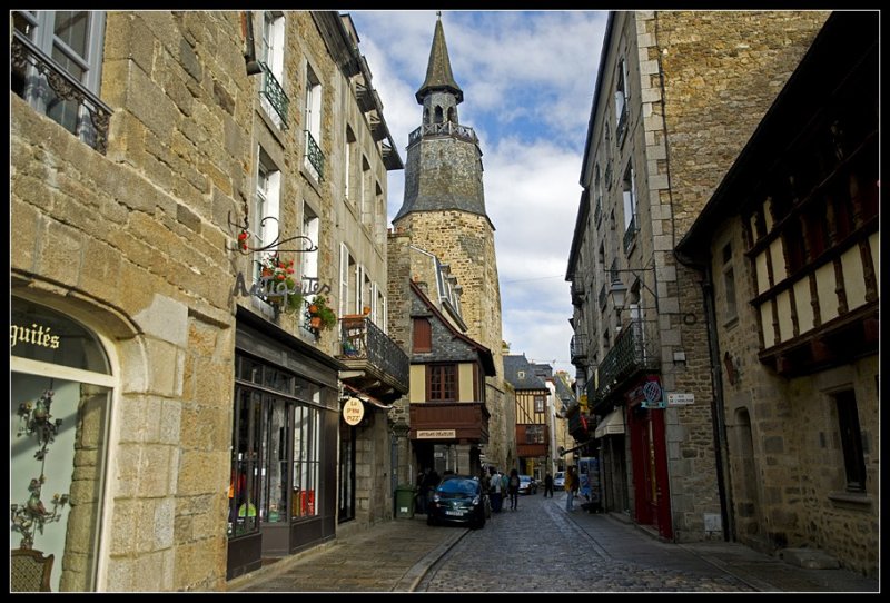 dinan