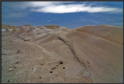 The Nizana rock curvatures