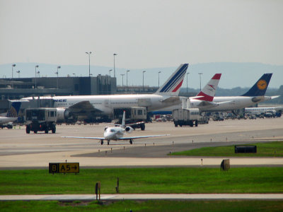 International Tails at Dulles