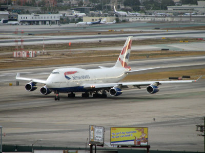 BA 747 heading for the runway
