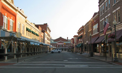 It's time for the gunfight on main street