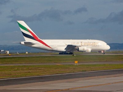A380 makes its turn