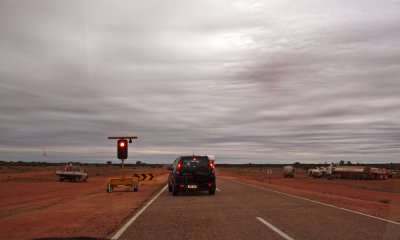 Mobile traffic light in the middle of the desert