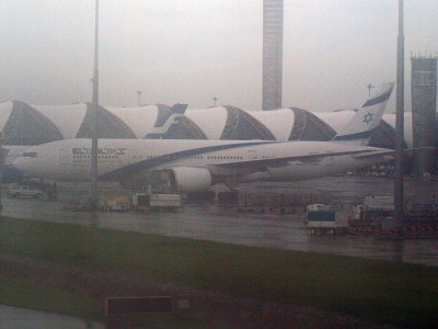 El Al 777 in the fog