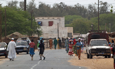 Entering Lampoul fishing village