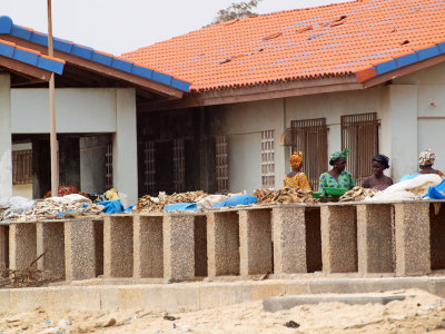 Drying fish