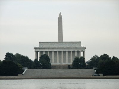 The Potomac Tour on foot