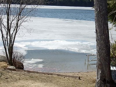 Ice flowing by the beach 4-9-09.