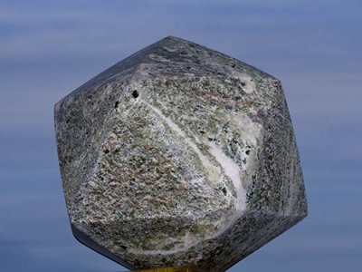 Sten utformad av Berndt Jutemar
