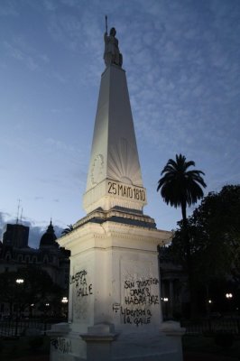 Plaza De Mayo