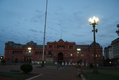 Plaza De Mayo