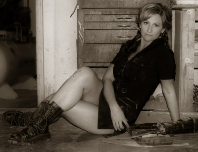 LisaDon098monochrome.jpg
