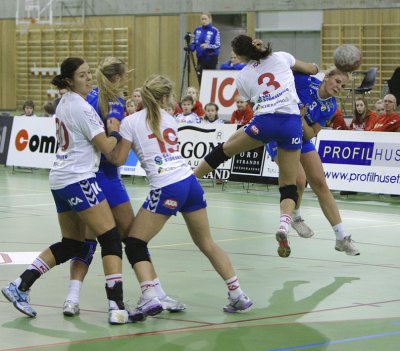 Linn Therese Mamelund, Karoline Nss, Else-Marthe S Lybekk, Jenny Grsholt, Victoria Poljac