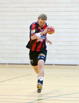 Michael Thon, #4