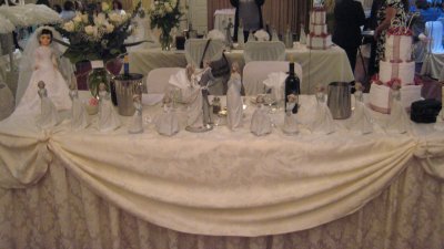 the bride to be table 2.jpg