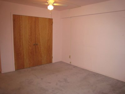 coop pink bdrm.jpg