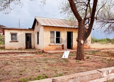 Abandoned home along old route 66 east of Santa Rosa, NM
