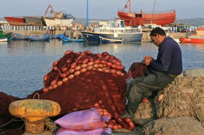 Preparing  the fishing nets