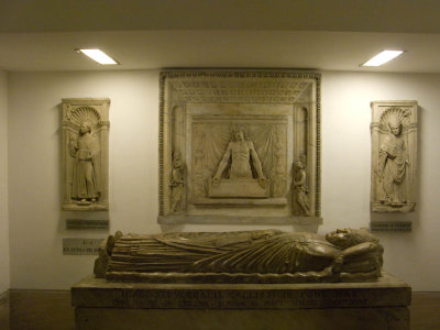 Tombs of the Pope's