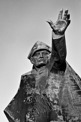 Karol Swierczewski Monument