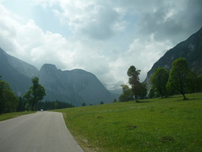 On the way to the Eng Alm